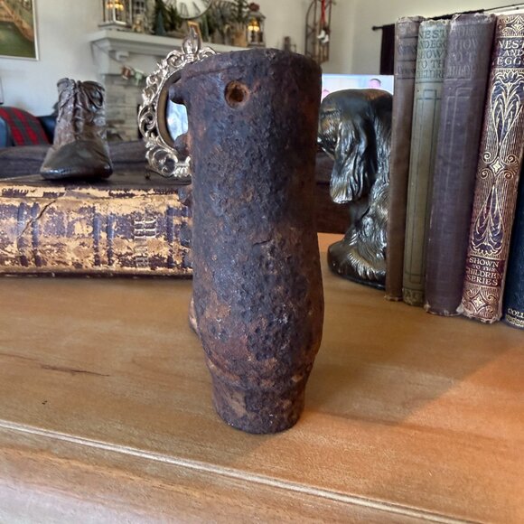 Victorian Cast Iron Boot Mold from Norwich Connecticut - Picture 5 of 16